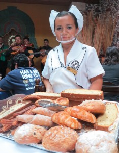 Завтраки в кафе Tacuba - традиционная еда под мариучи