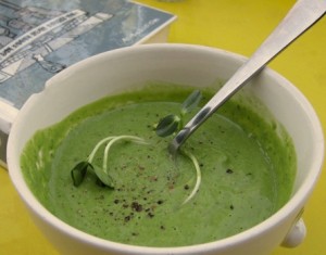 сыроедческий суп из свежих овощей